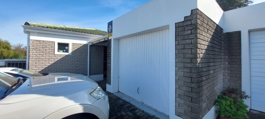 To Let 2 Bedroom Property for Rent in Goedemoed Western Cape